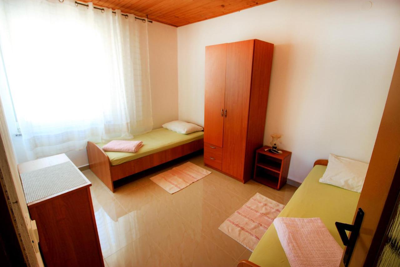 The Peaceful Vacation Διαμέρισμα Metajna Εξωτερικό φωτογραφία